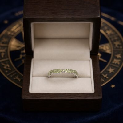 August Peridot Birthstone Wave Pavé Adjustable Ring – Silver