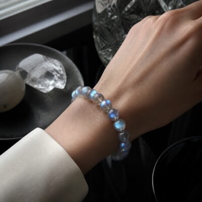 Lunar Veil Labradorite Bracelet