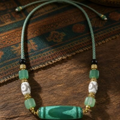 Jade-Green Dzi Focal Bead Necklace