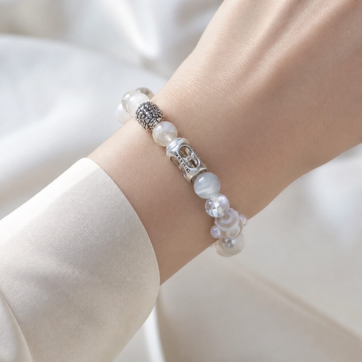 Clear Mind Vajra Crystal Bracelet
