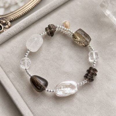 smoky-clarity-quartz-pearl-bracelet-01-main Quartz Pearl Bracelet with clear and frosted quartz, smoky quartz, and a baroque pearl