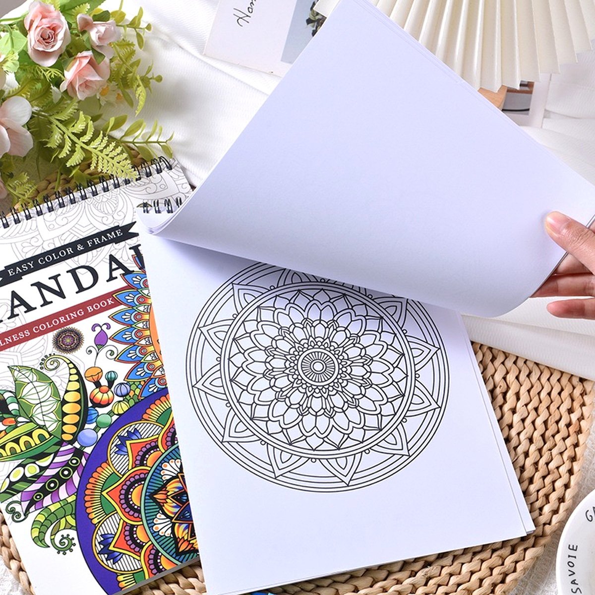spiral-bound-mindfulness-coloring-book-14-flip-page-detail Spiral-Bound Mindfulness Coloring Book