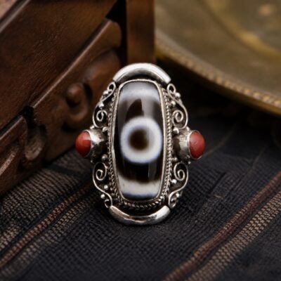 Tibetan Dzi Agate Protection Statement Ring