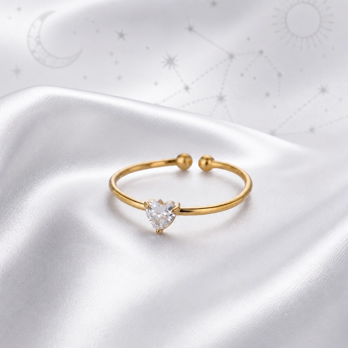 zodiac-birthstone-heart-ring-gold-april-clear-quartz-01-main April Moonstone Birthstone Heart Ring – Gold